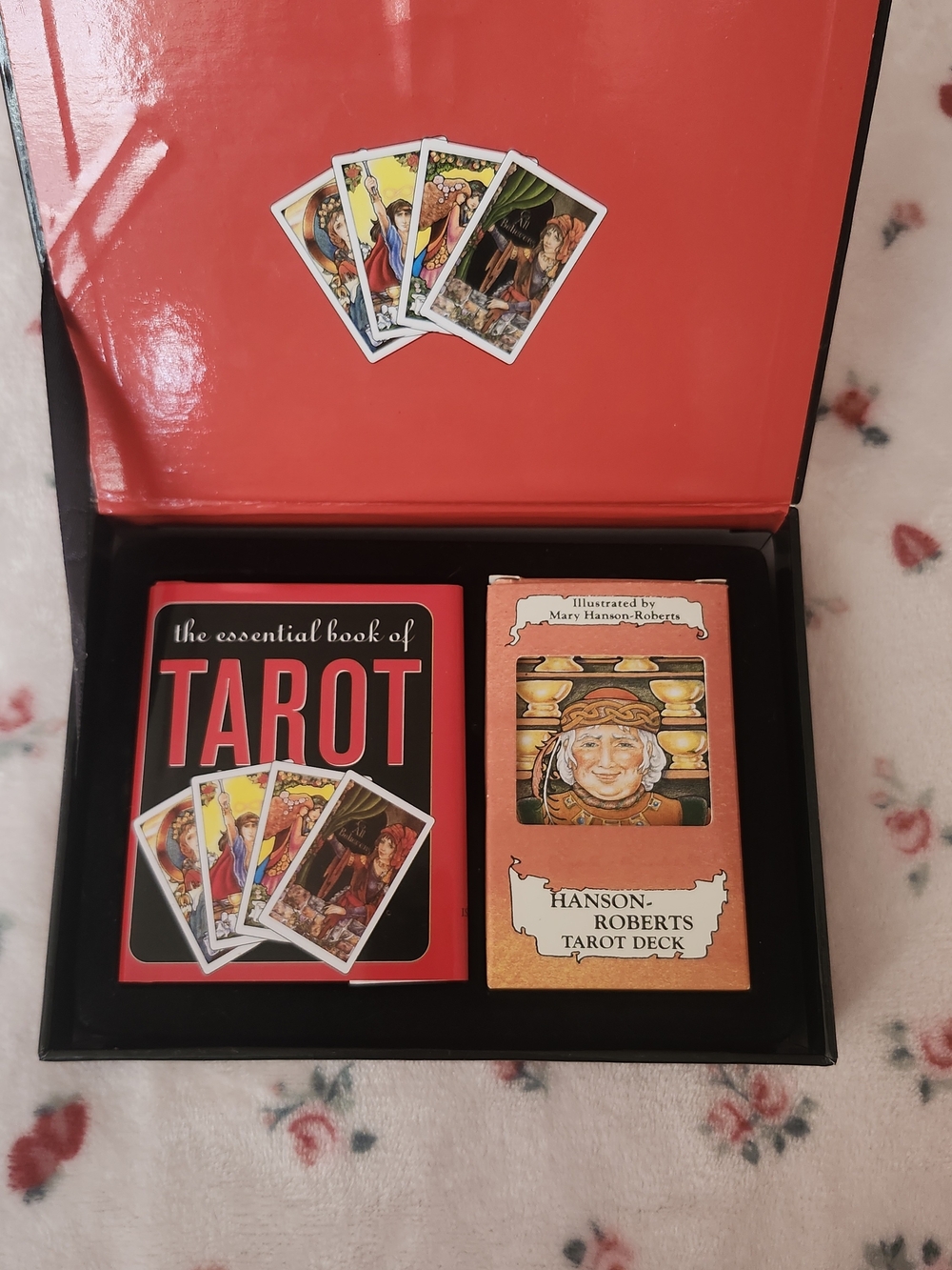 Tarot Deck & Book Set in Red